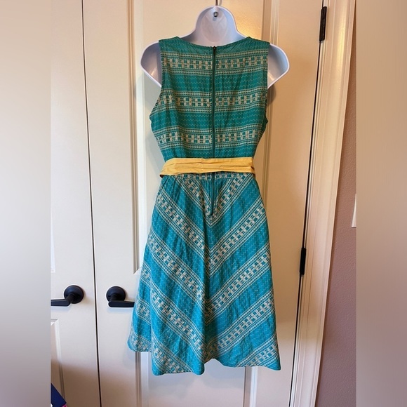 Flying Tomato embroidered dress - Picture 2 of 10